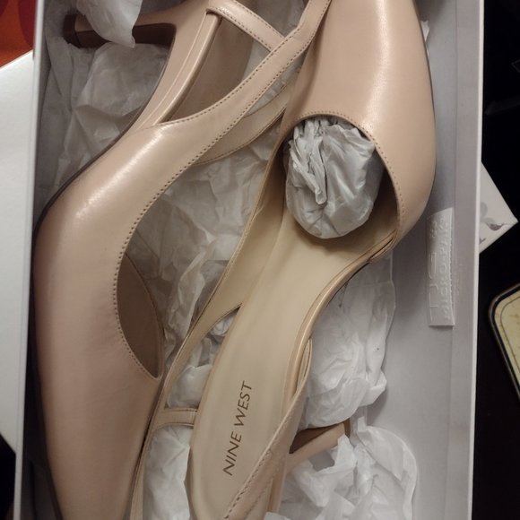 Shoes - Picture 2 of 2